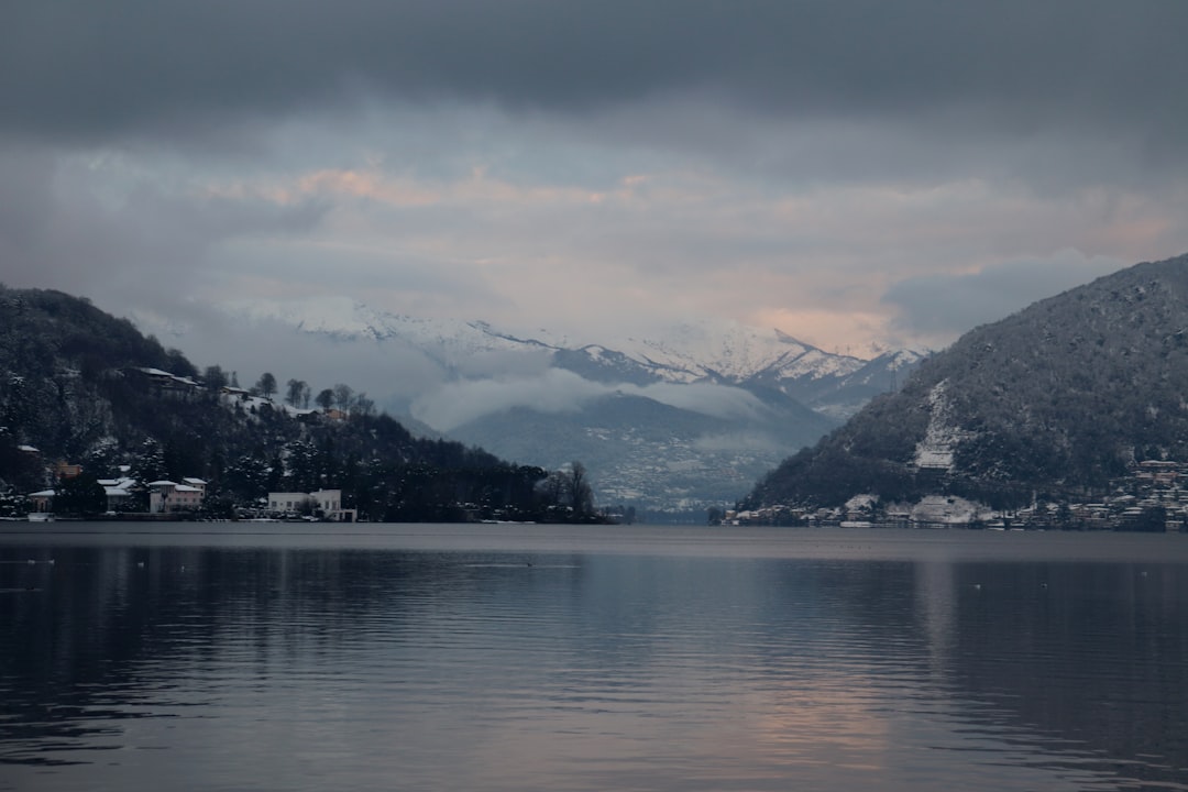 Photo Snowy mountains